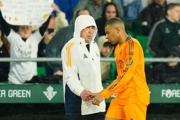 安切洛蒂:半场丢失球权27次!这种状态打马竞没戏